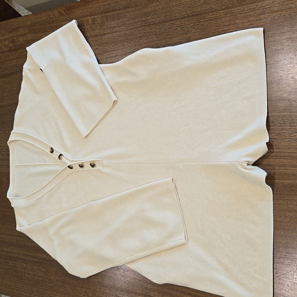 Women’s Cream Button-Front Ribbed Romper